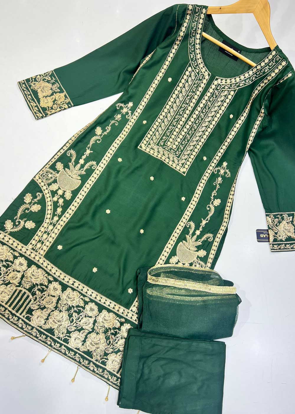 HK191 Maheer Readymade Green Linen Suit Memsaab