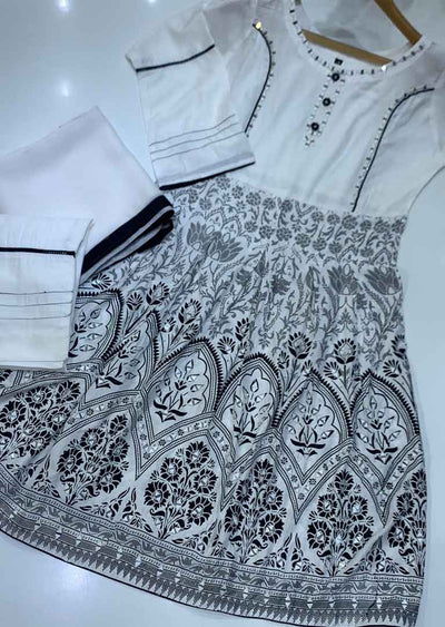 PNE01 - Readymade White Linen Mirror Suit - Memsaab Online