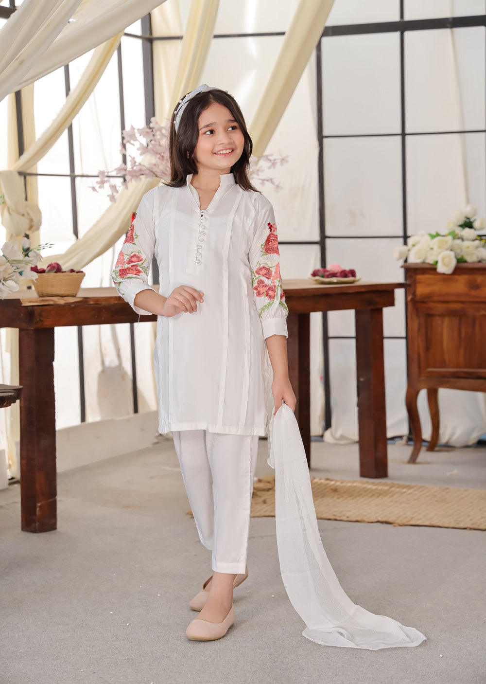 HK232 Paladin - White Linen Mummy n Me Readymade Suit - Memsaab Online