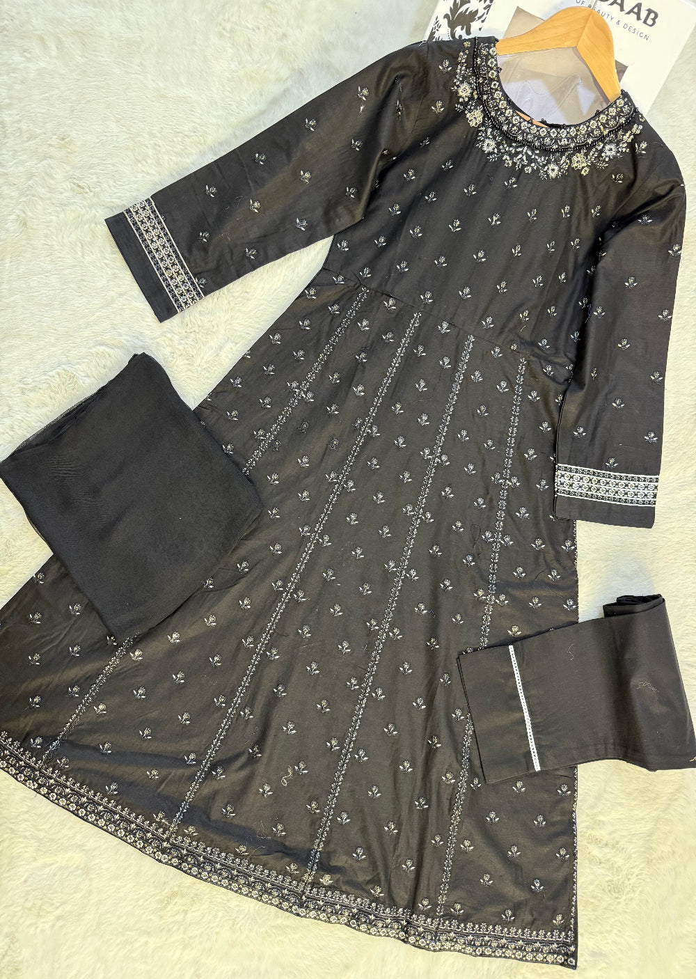 HSS-26 Readymade Lawn Suit - Memsaab Online