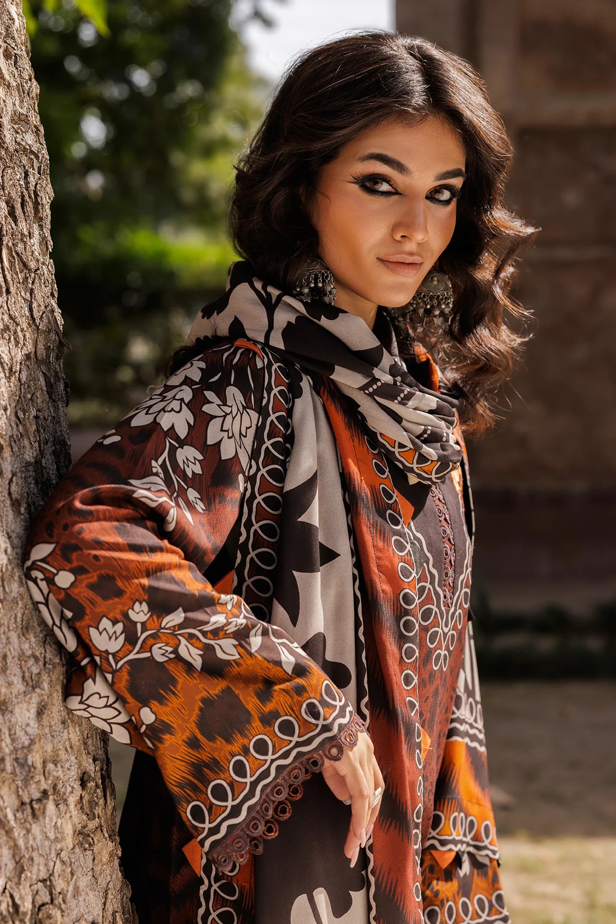 CCW6-15-Unstitched Embroidered Linen Collection 2025 - Memsaab Online