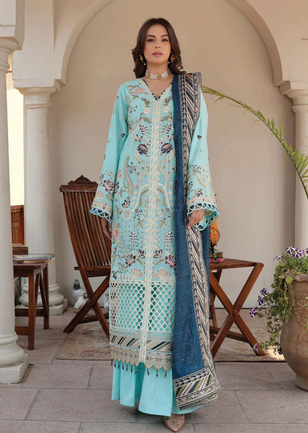 B-1103 - Unstitched - Bahaar Luxury Lawn Collection 2023 - Memsaab Online