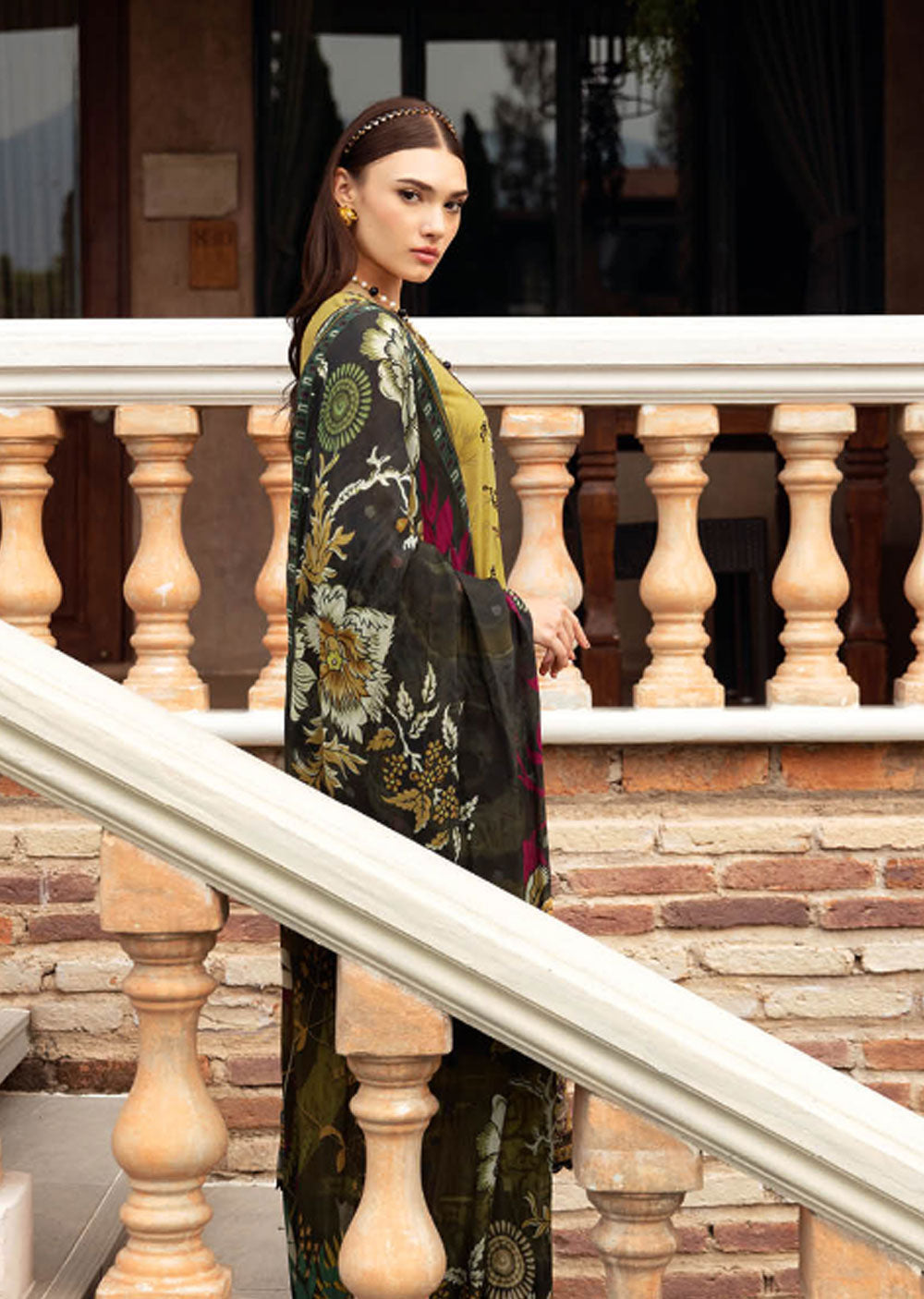 Y-910 - Unstitched - Riwayat by Ramsha Luxury Lawn Vol 09 - Memsaab Online