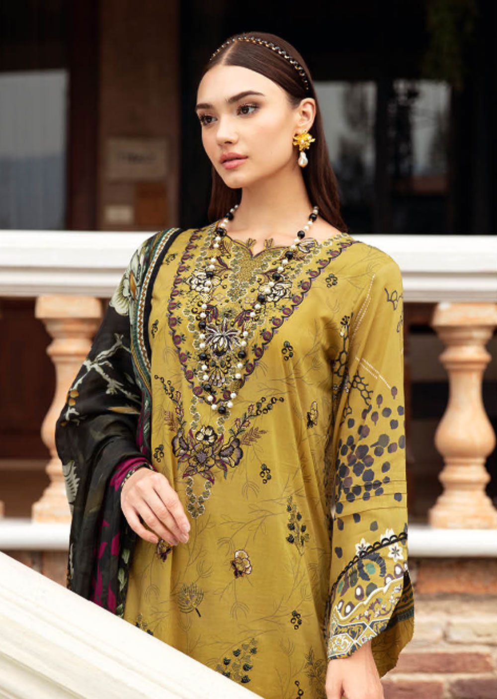 Y-910 - Unstitched - Riwayat by Ramsha Luxury Lawn Vol 09 - Memsaab Online