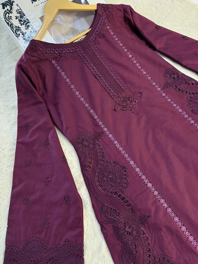 IFE-UE-467-Iznik Printed Lawn Edition 2025 - Memsaab Online
