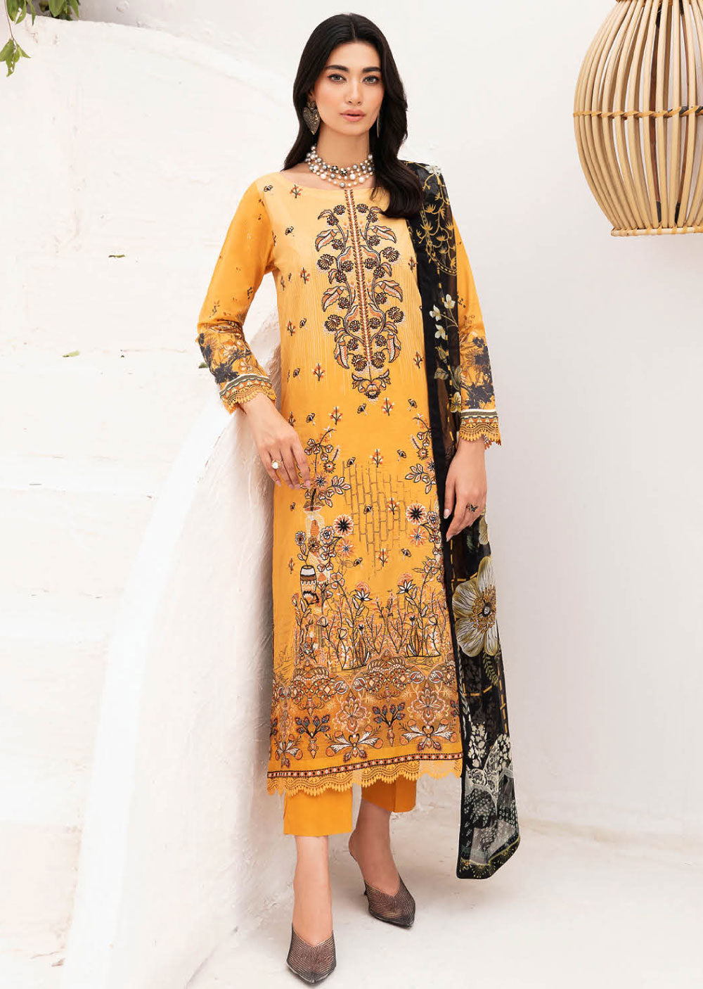 Z-1111-R - Readymade - Ramsha Mashaal Luxury Lawn Vol 11 - Memsaab Online