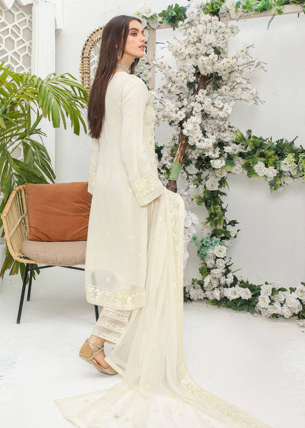 PS0782 Readymade White Chiffon Suit - Memsaab Online