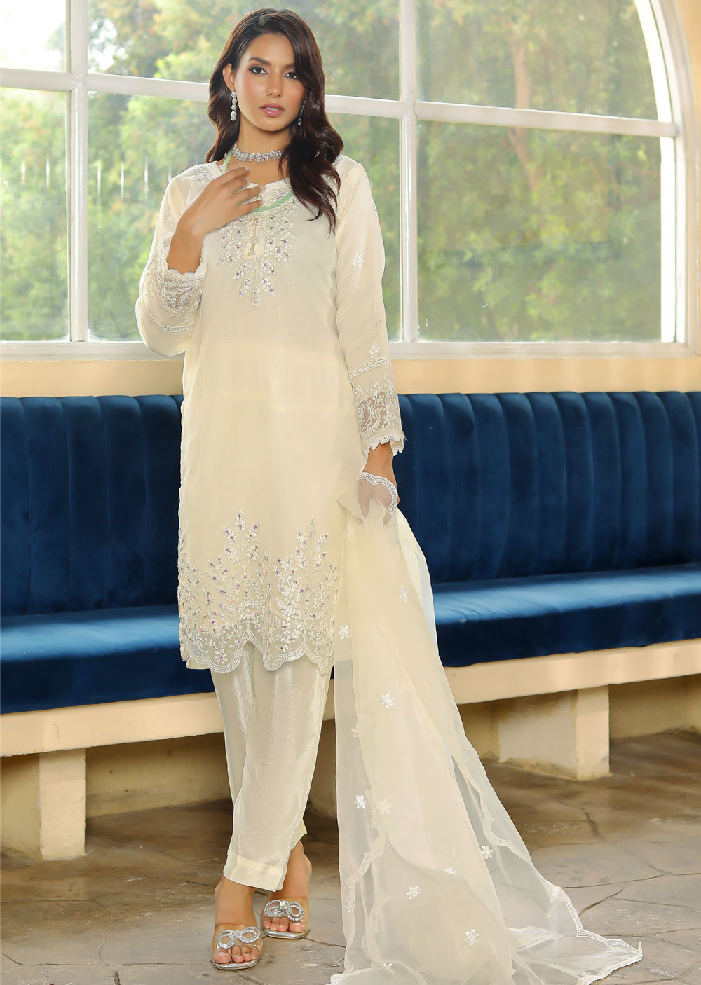 KLD322 Lamisa - Cream Readymade Organza Suit - Memsaab Online