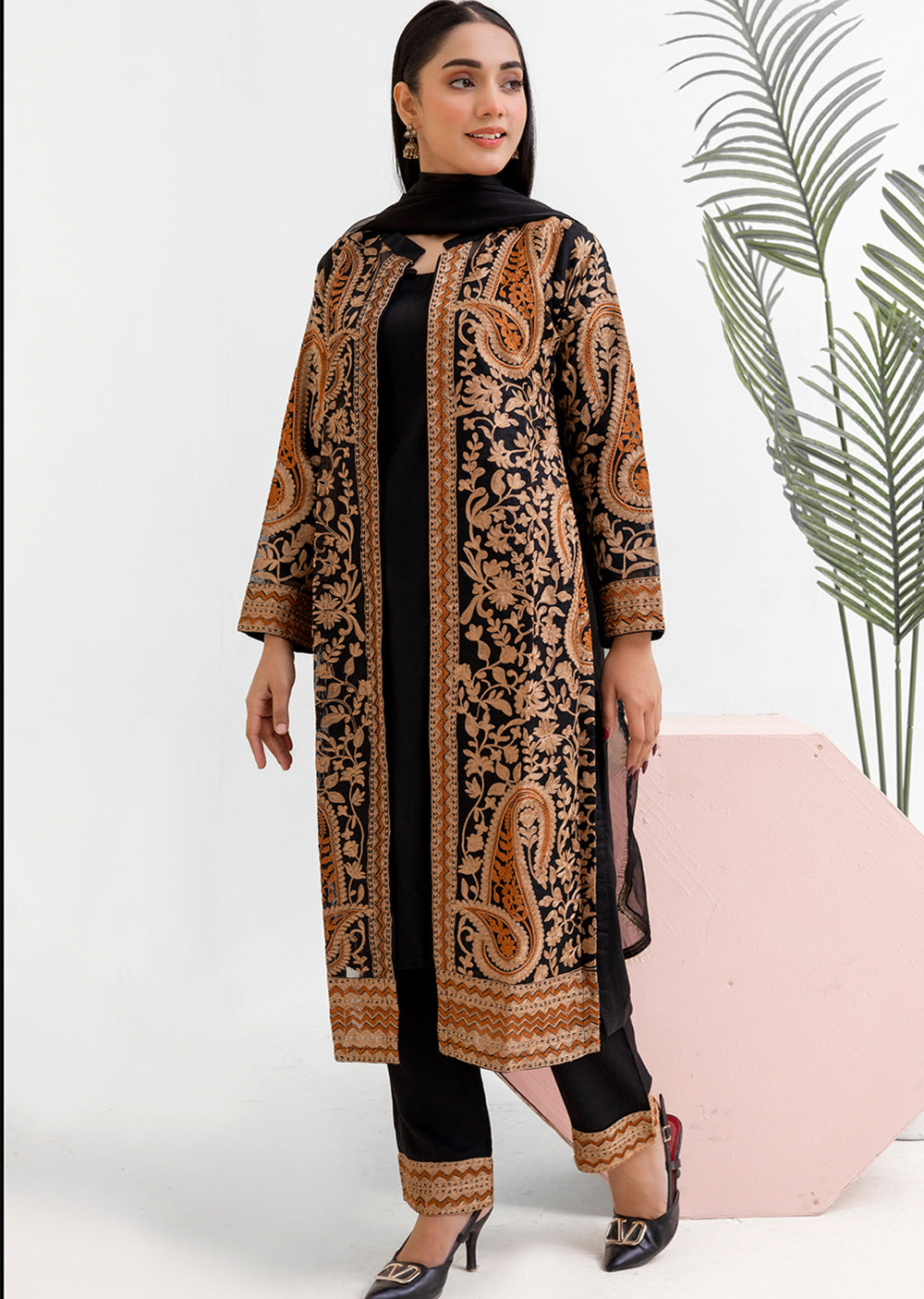 RGZ7106 - Rangz Glamour Gown Outfit - Memsaab Online