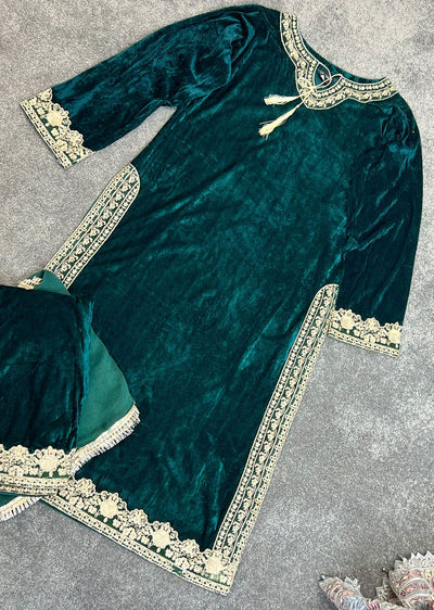 RGZ1515 Green Readymade Velvet Suit - Memsaab Online