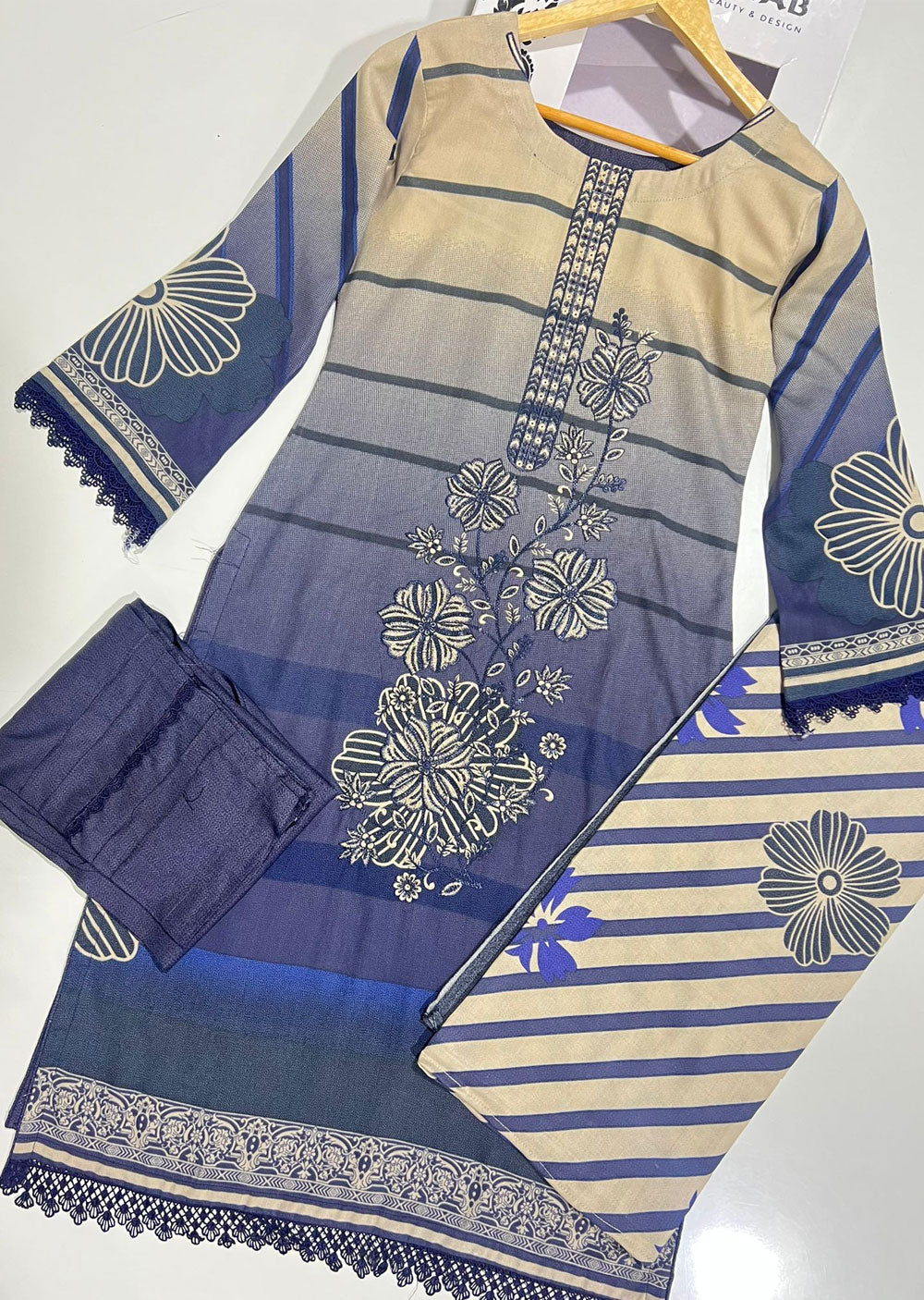 RGZ1712 Readymade Dhanak Suit - Memsaab Online