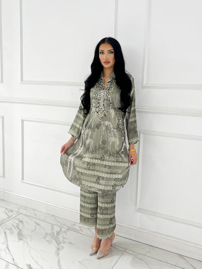 SMR3104- Readymade Silk 2 Piece Suit - Memsaab Online