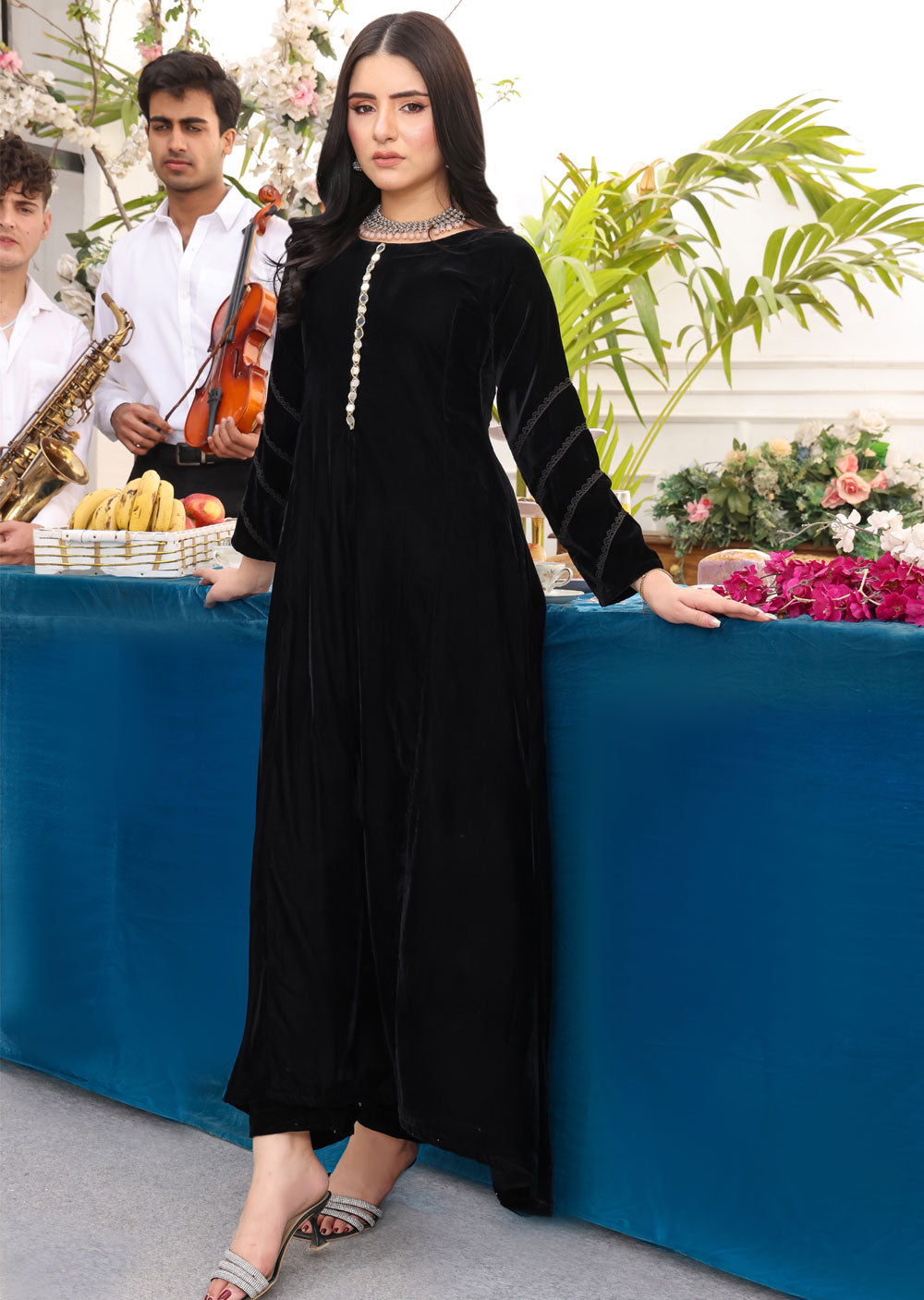 HK229 Vivar - Black Readymade 2 Piece Velvet Maxi - Memsaab Online