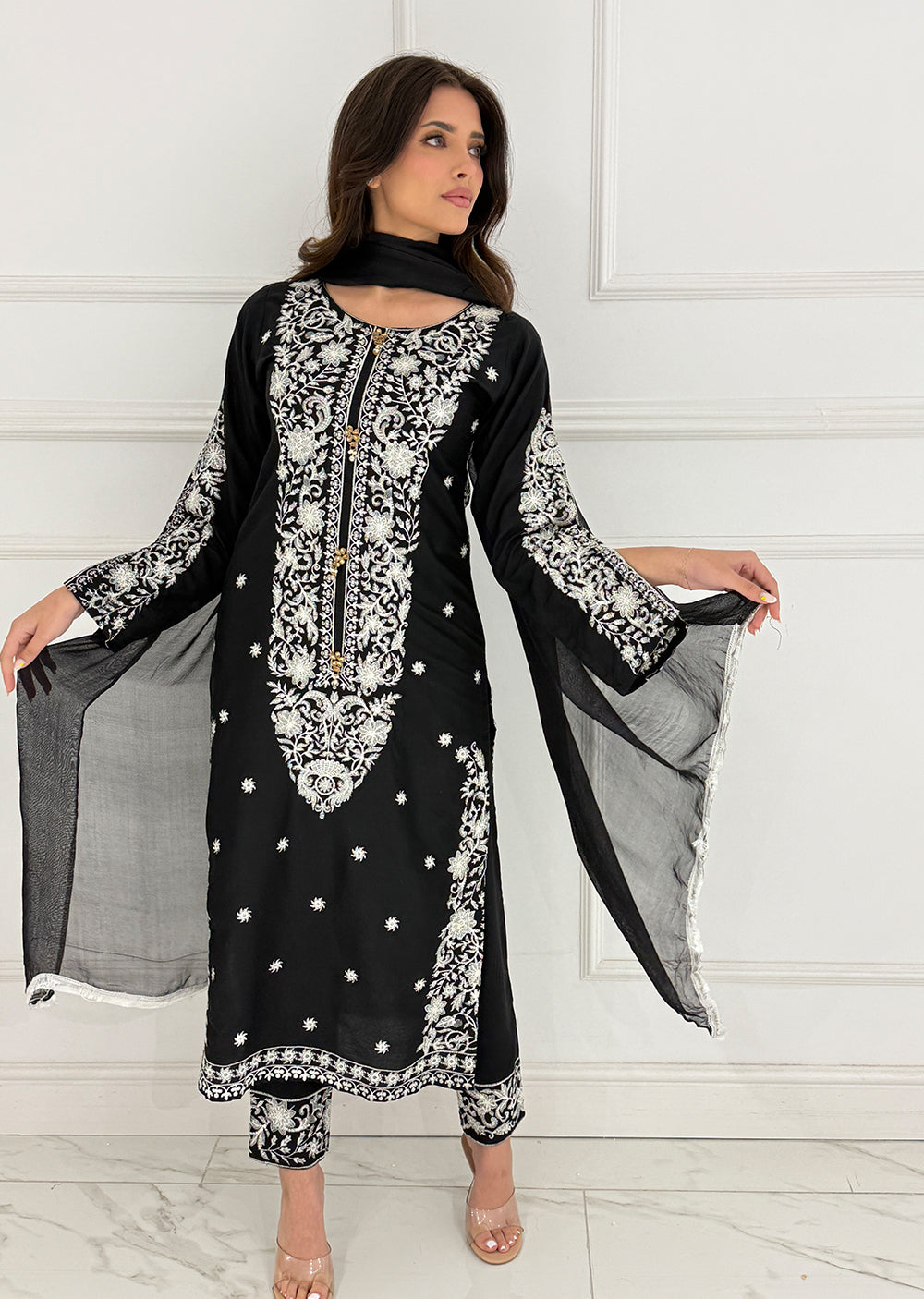 HK271 Jabeen - Black Linen Oufit - Memsaab Online