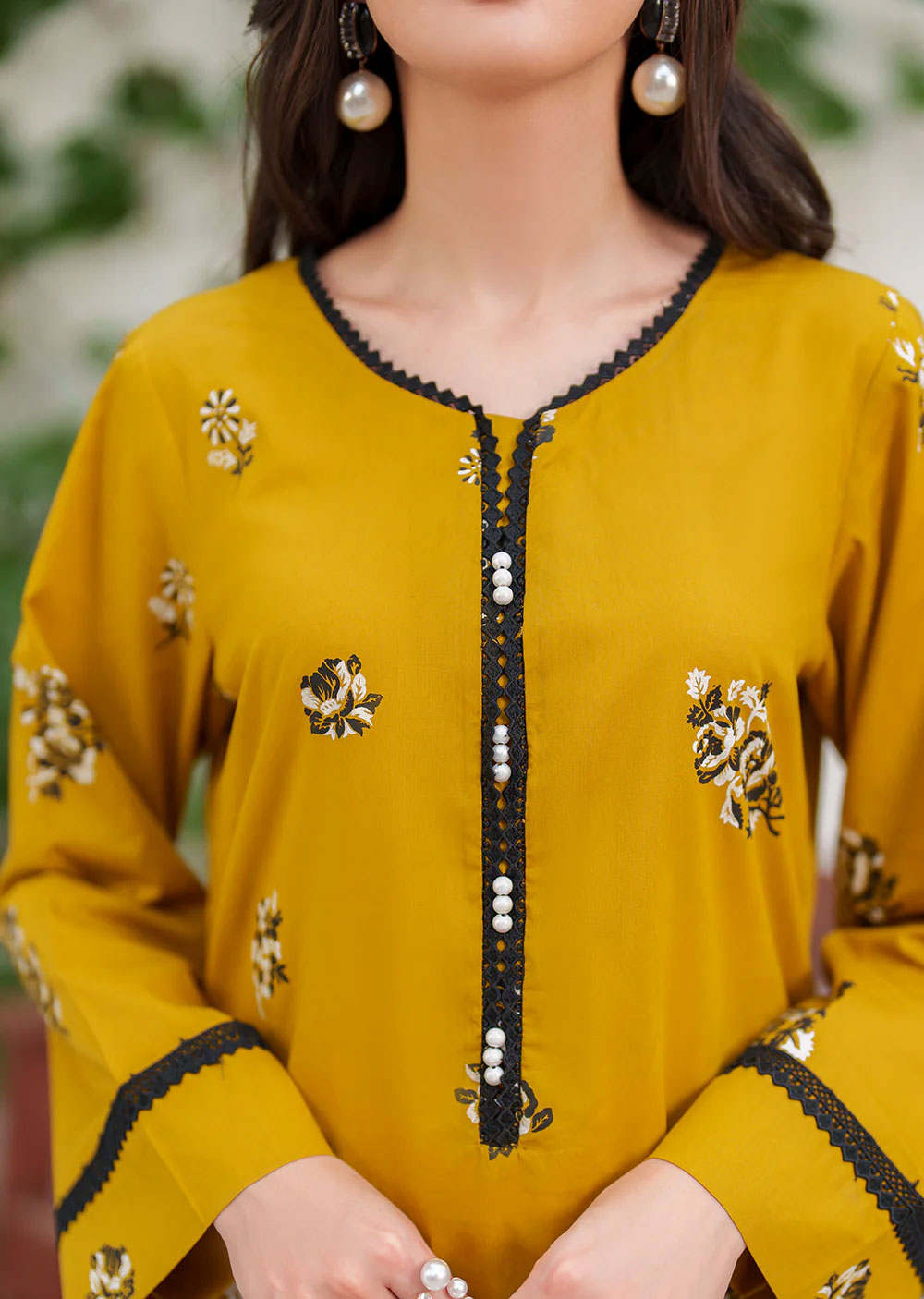 GRT-19 - Kehkashan - Readymade 3 Piece Cotton Suit - Memsaab Online