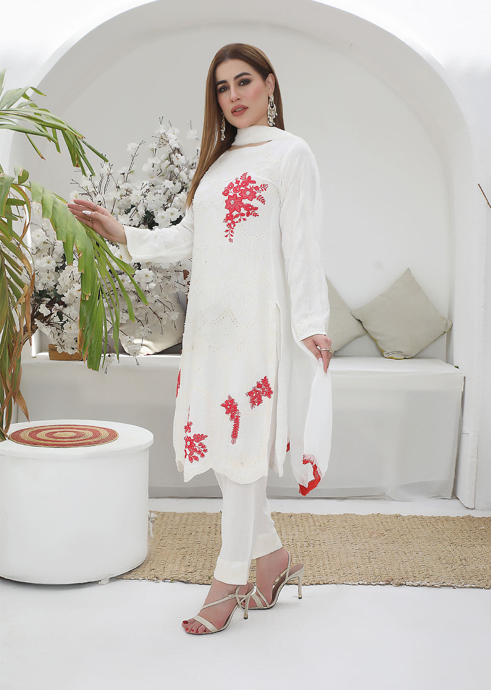 HK169 Ruhayli - Readymade White Linen Suit - Memsaab Online