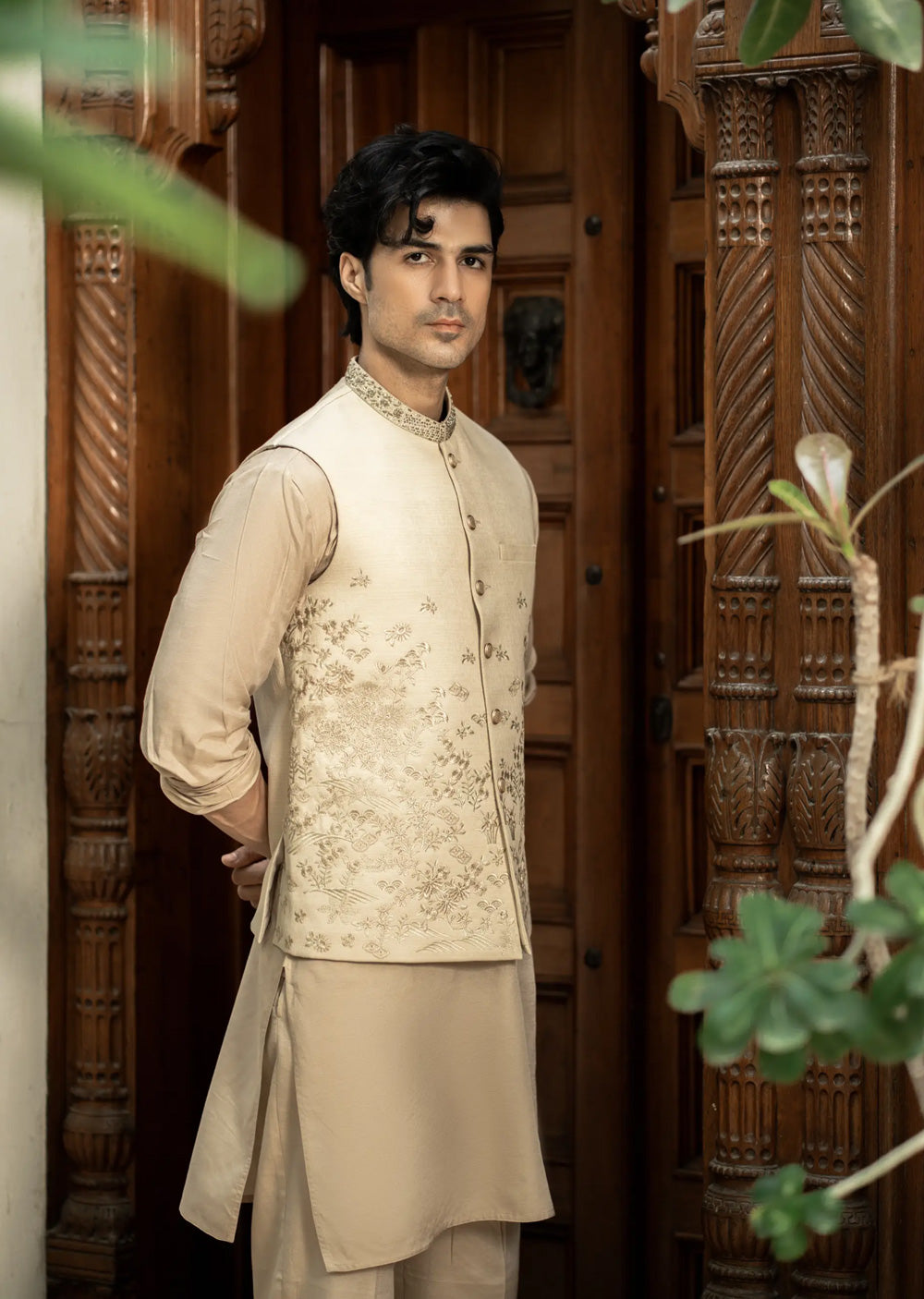 W-3014 - Readymade Hand Embroidery Waistcoat - Memsaab Online