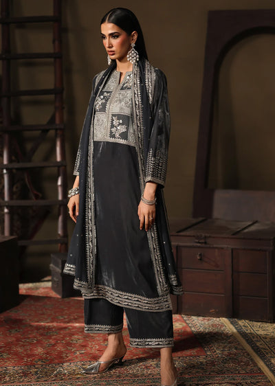 CVT5-03 Unstitched Premium Velvet 2025 - Memsaab Online