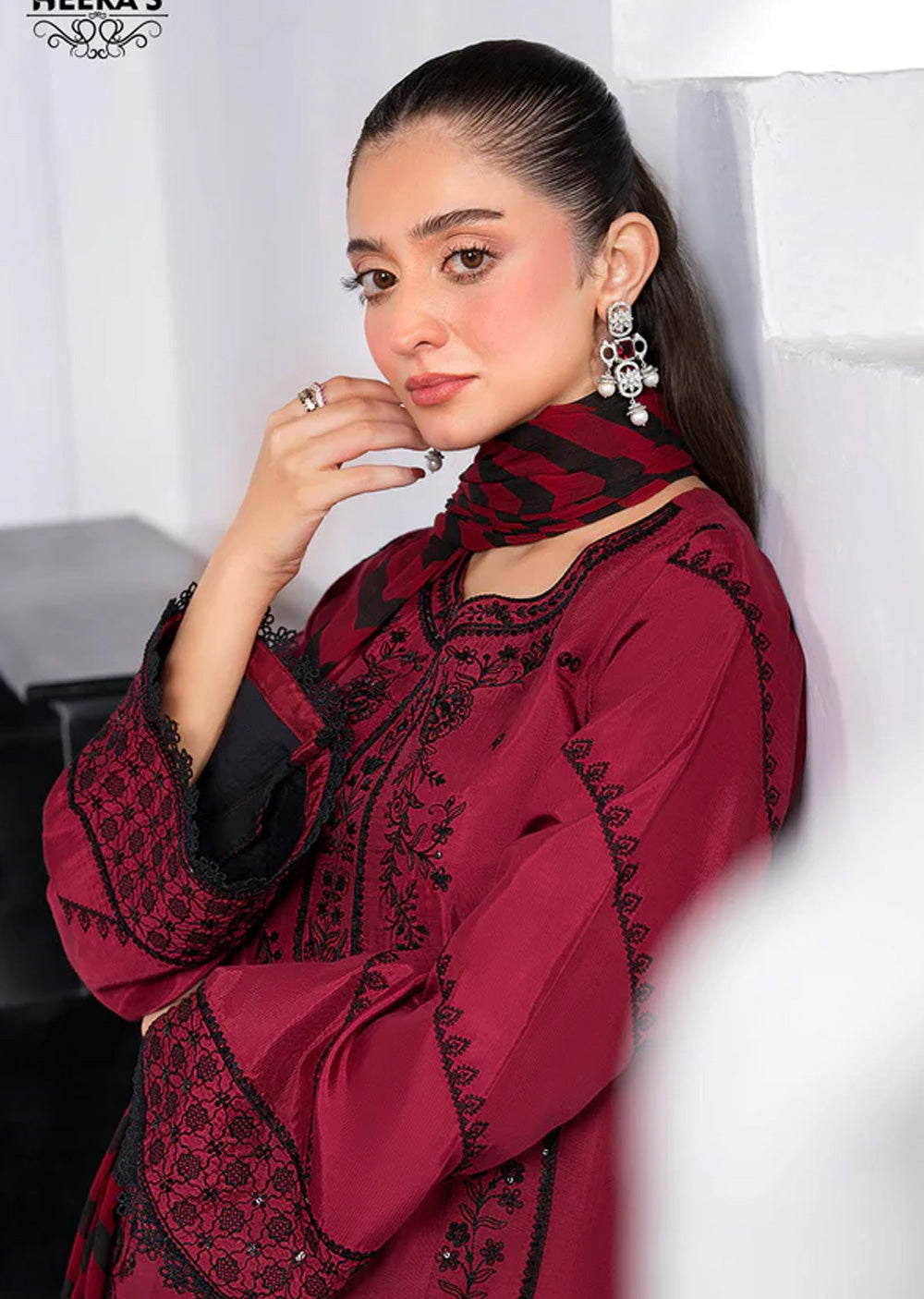 HSS-1135 - Readymade Heeras Suit - Memsaab Online