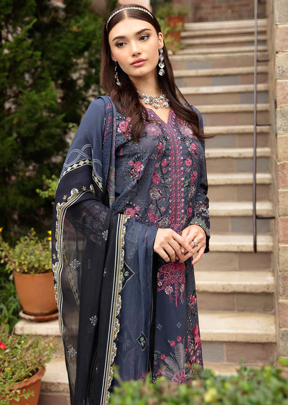 Y-901-R - Readymade - Riwayat by Ramsha Luxury Lawn Vol 09 - Memsaab Online