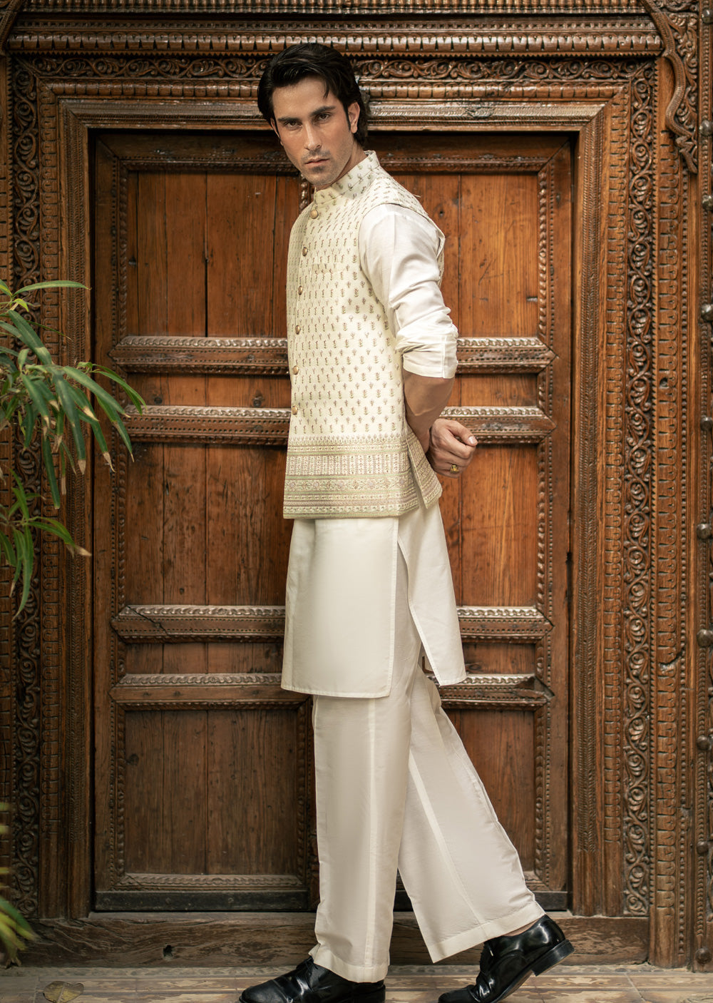 W-3006 - Readymade Maysori Fabric Full Embroidery Waistcoat - Memsaab Online