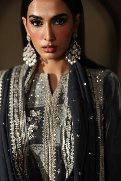 CVT5-03 Unstitched Premium Velvet 2025 - Memsaab Online