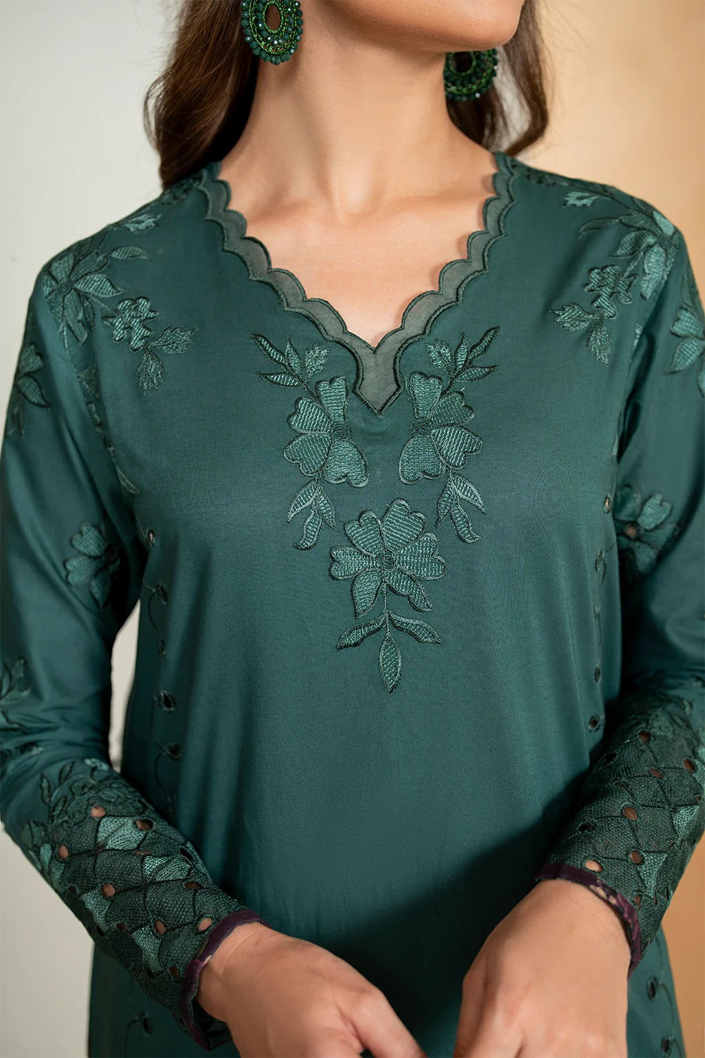 IFE-UE-468-Iznik Printed Lawn Edition 2025 - Memsaab Online