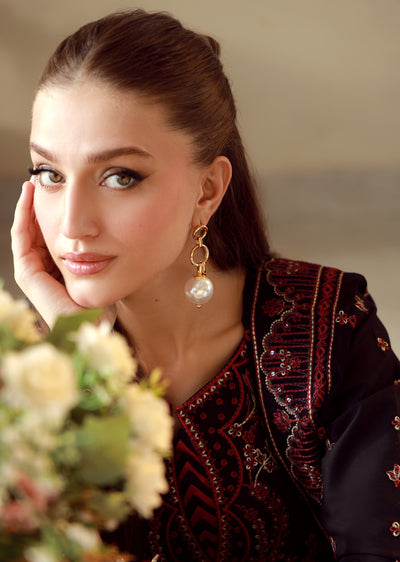 LNP-06 - Zhuri - Ready Made Gulaal Faina Lawn Collection 2025 - Memsaab Online
