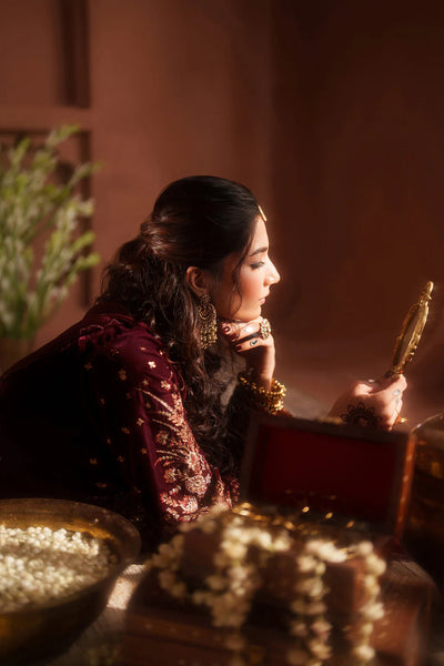 IV-55 Readynade Iznik Embroidered Velvet Edition 2025 - Memsaab Online