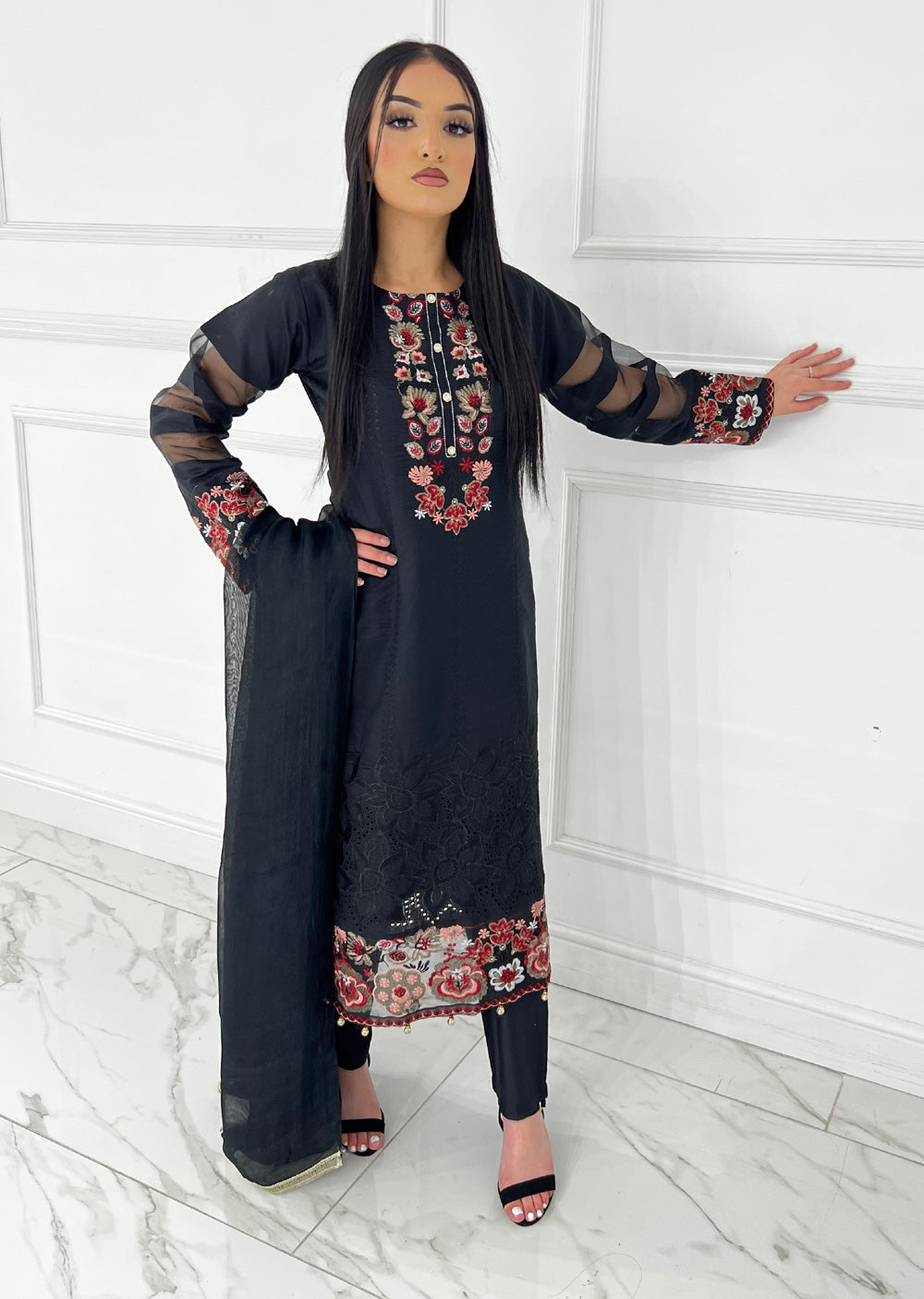 HK292 - Black - Readymade HK Outfit - Memsaab Online