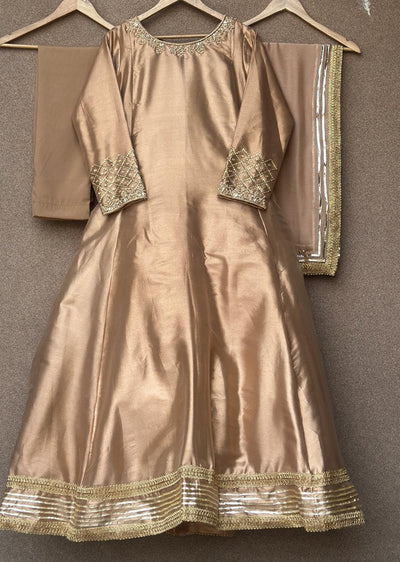 SRB3245- NASHWA- Sehrish B Design 2025 - Memsaab Online