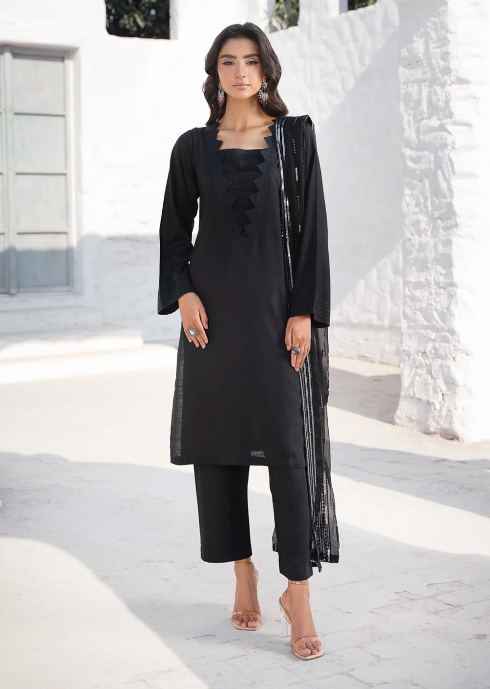 RNDH-01 - Black - Readymade - Rania.H Linen Collection 2025 - Memsaab Online