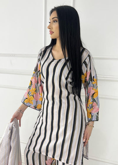 SLMN-01 - Gry/Blk - Readymade - Raaz Linen Suit 2025 - Memsaab Online