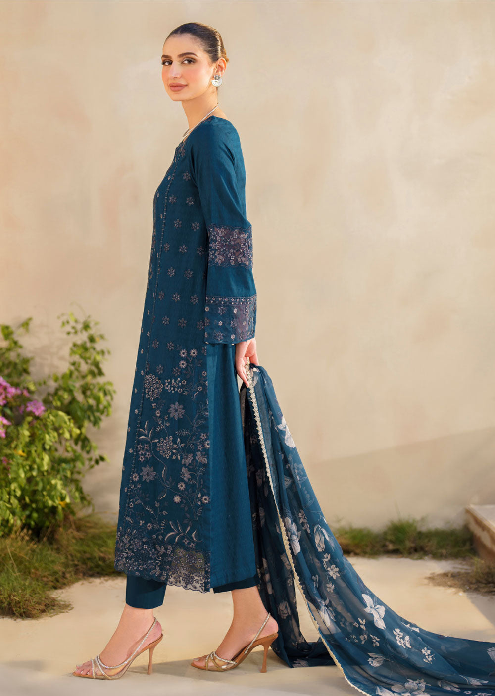 SFL-01-R - Readymade - Festive Lawn Collection by Iznik 2024 - Memsaab Online