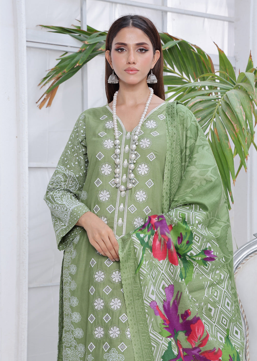 AMT5101 - Green Readymade LInen Shawl Suit - Memsaab Online