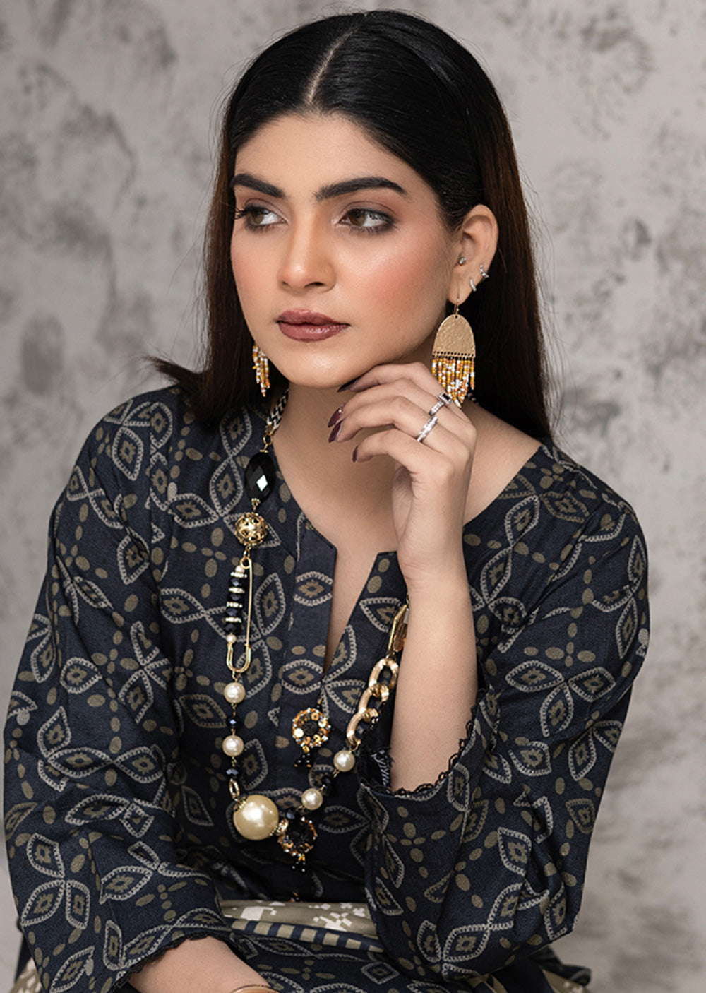 RZW-01-R - Readymade - Rangz Winter Collection 2025 - Memsaab Online