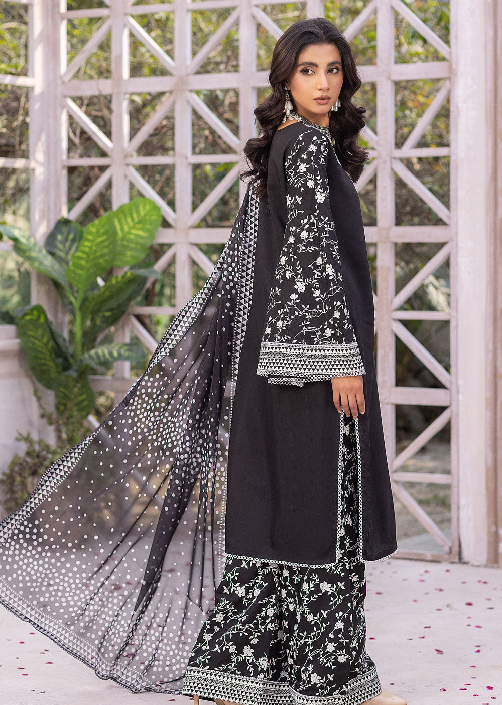 MDM-69 Black - Readymade - Embroidered Cotton Suit - Memsaab Online