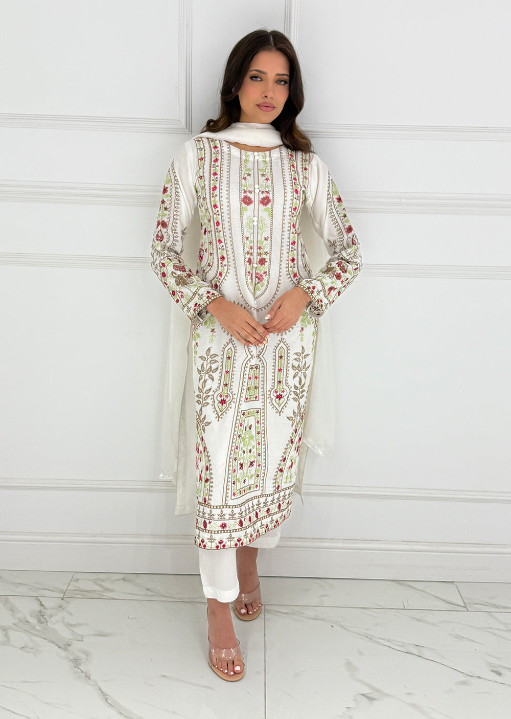 HK272 Zulm - White Linen Oufit - Memsaab Online