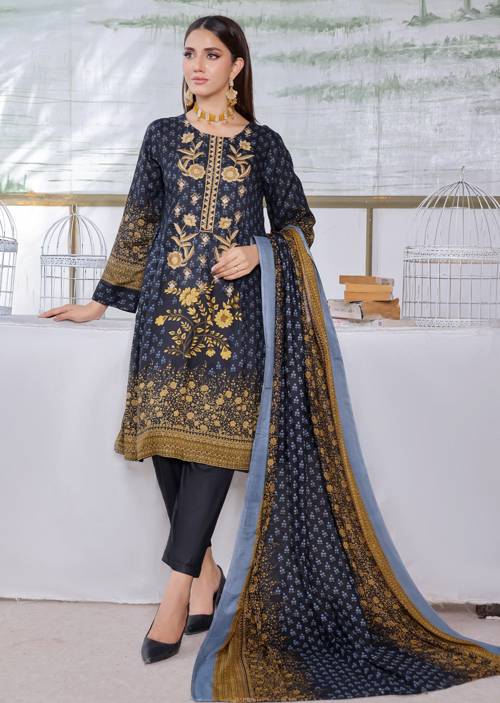 AMT5122 - Black Readymade Linen Suit - Memsaab Online