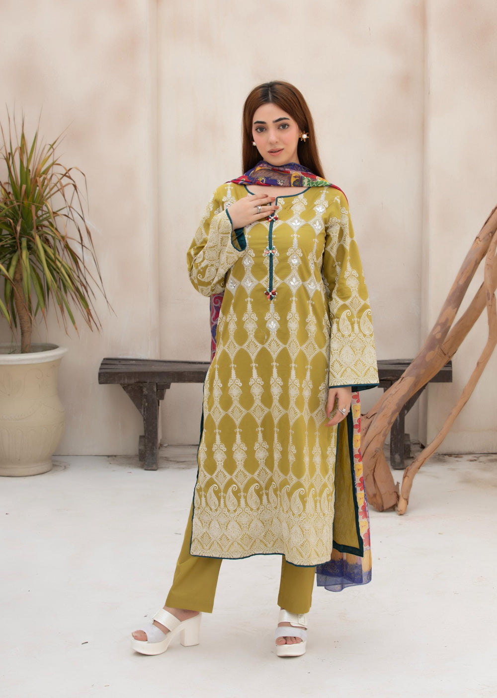 HSS-363- Readymade IVORY ROYALE Heeras Suit - Memsaab Online