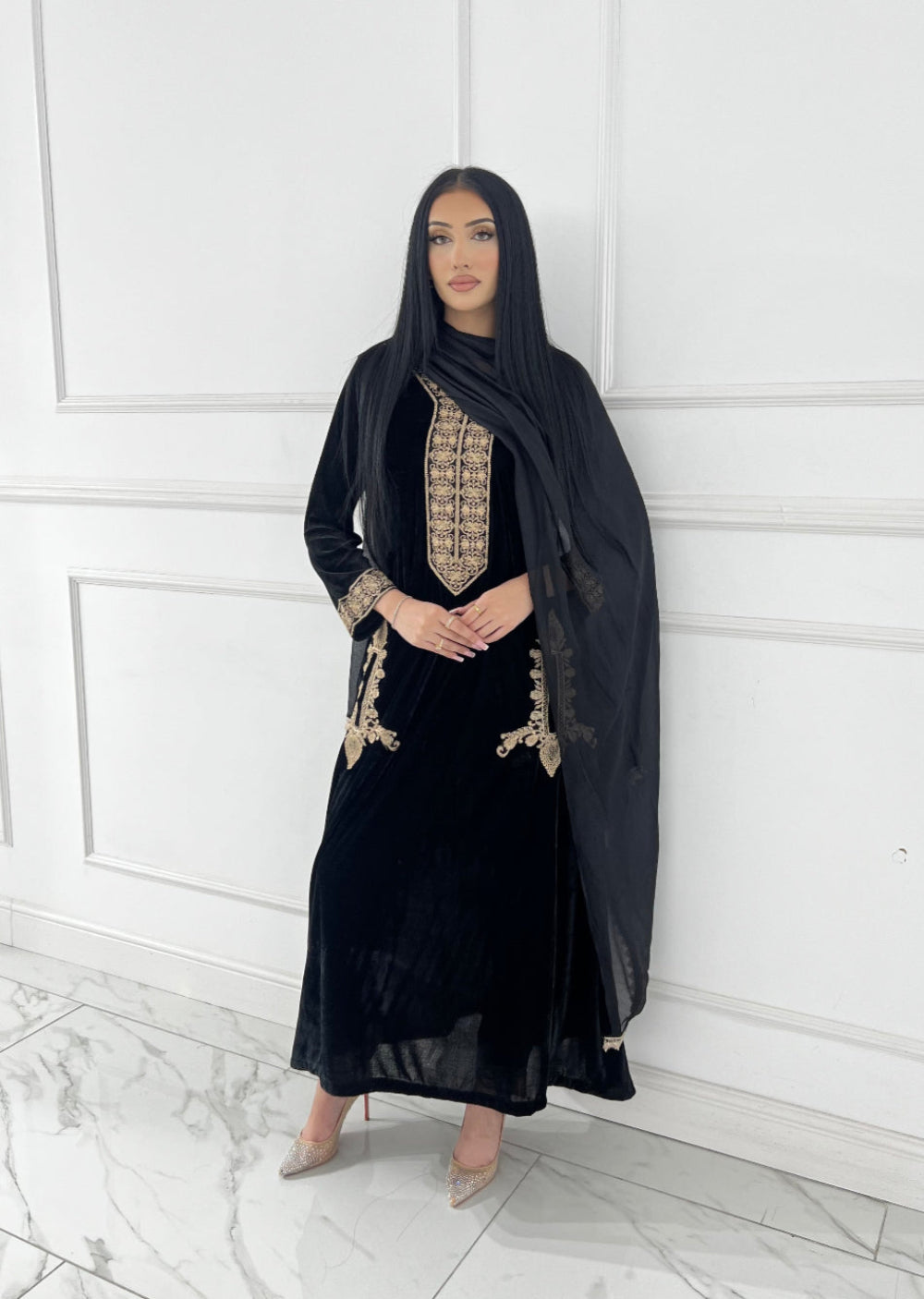 RGZ7112  Readymade Velvet Suit