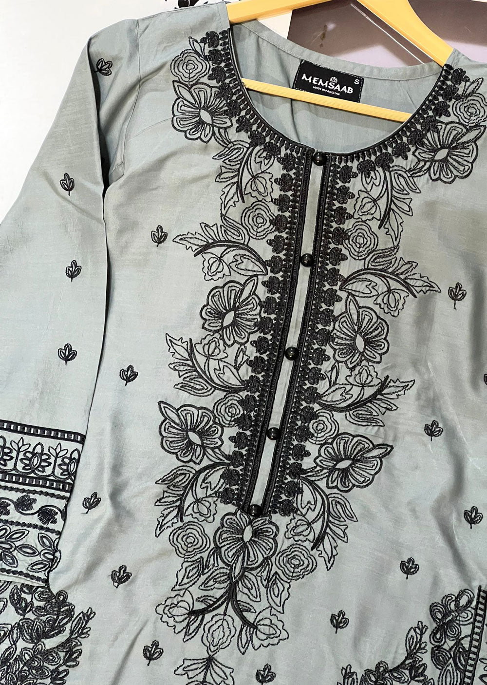 HK253 - Grey Readymade Linen Suit - Memsaab Online
