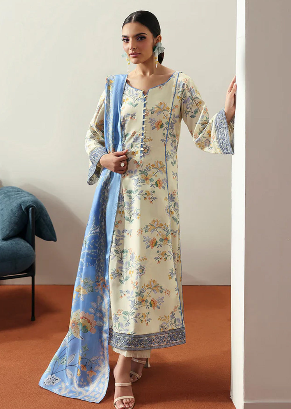 PL-03-ELARIS-ReadyMade Gulaal Collection 2025 - Memsaab Online