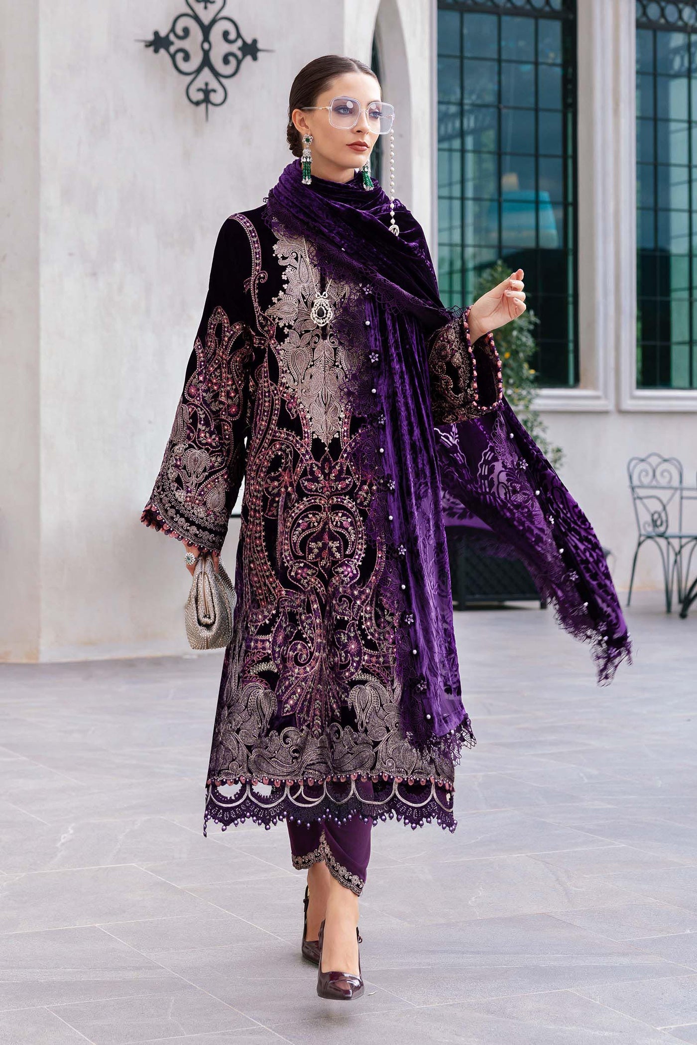 WL-1311-Maria b Embroidered Velvet Suit 2025 - Memsaab Online