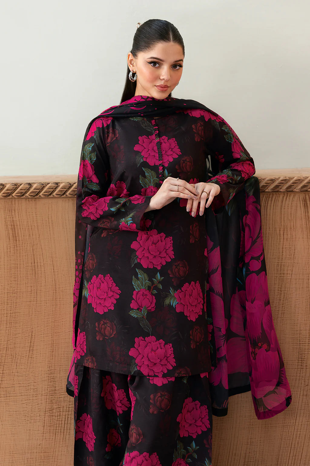 AR-103 Dark Majestic - Afsanah Printed Silk Outfit - Memsaab Online