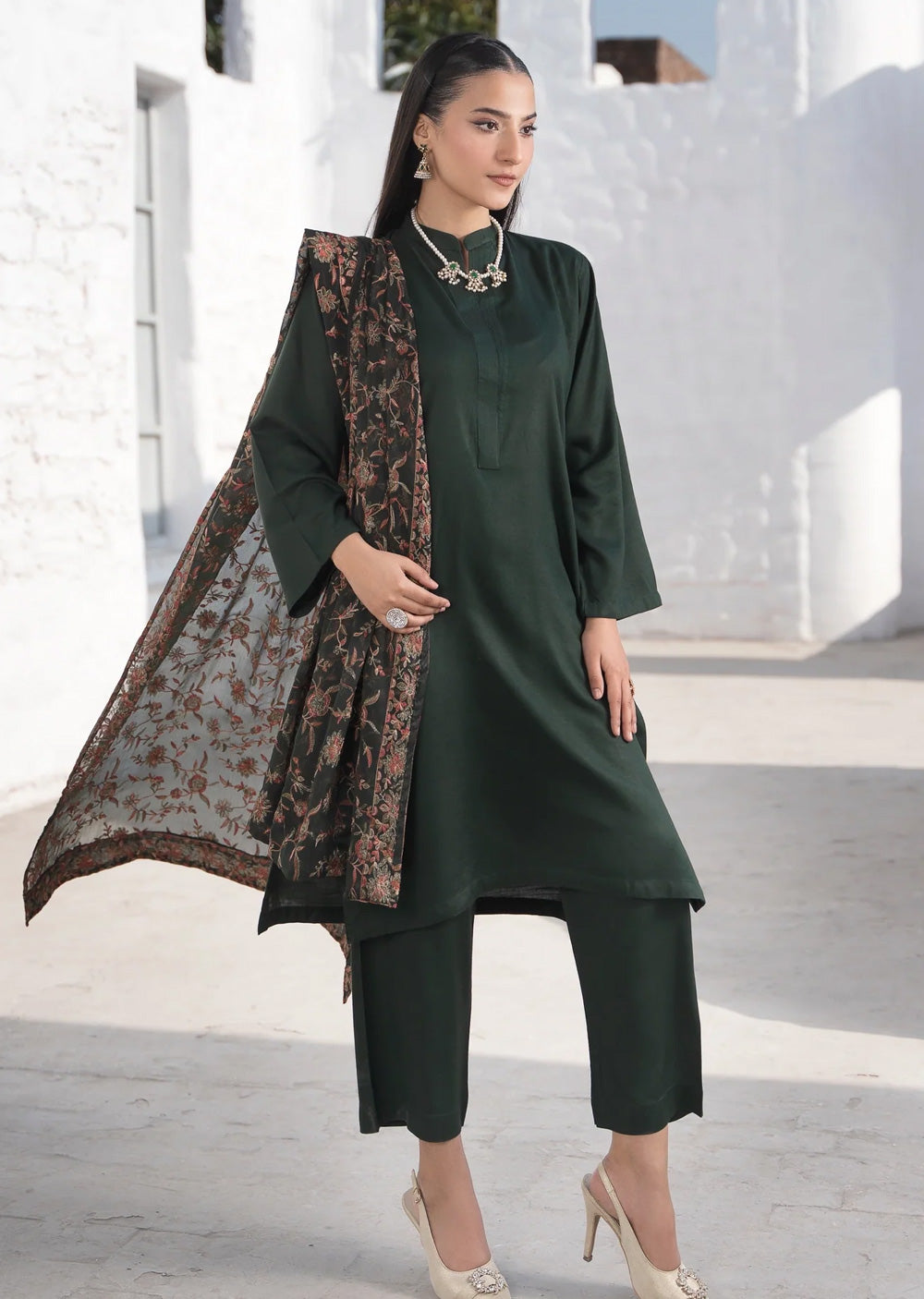 RNDH-02 - Green - Readymade - Rania.H Linen Collection 2025 - Memsaab Online