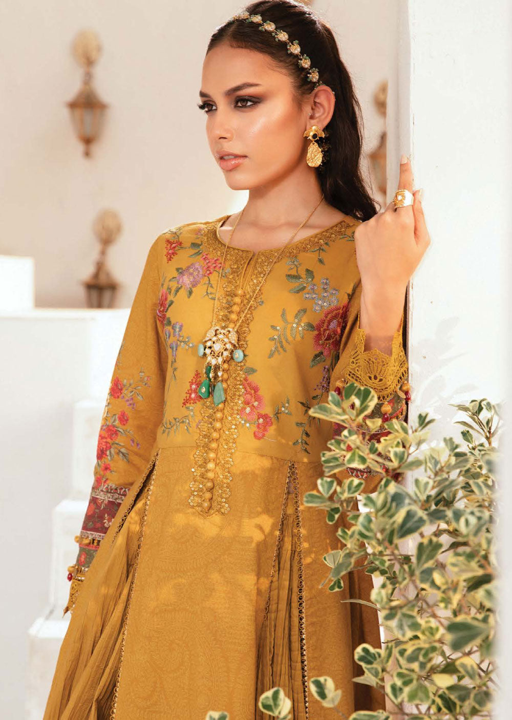 MSBTR-102-A - Readymade - Maria B MPrints Lawn Eid Collection 2024 ...