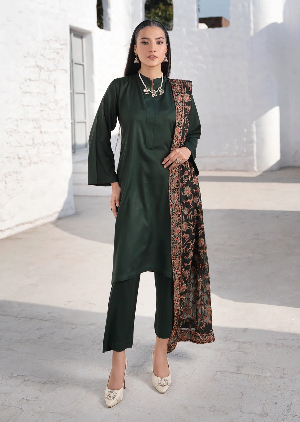 RNDH-02 - Green - Readymade - Rania.H Linen Collection 2025 - Memsaab Online