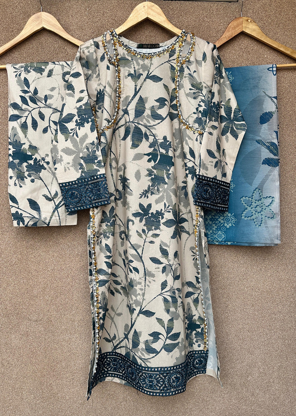 HNR-09 - Cream - Readymade - Haroon Cotton Suit 2025 - Memsaab Online