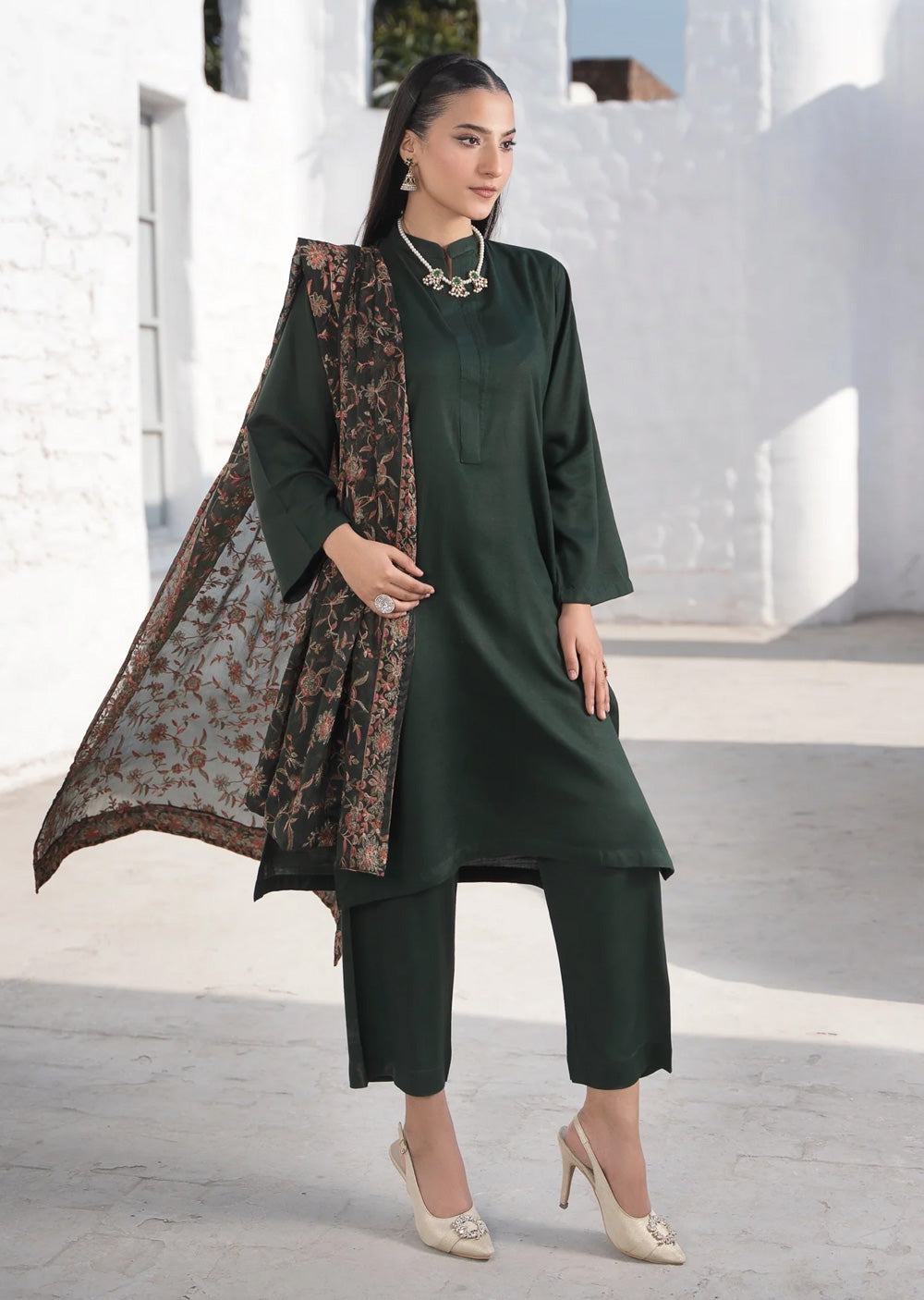 RNDH-02 - Green - Readymade - Rania.H Linen Collection 2025 - Memsaab Online